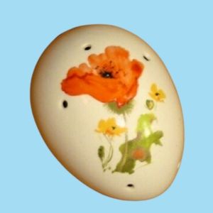 Vintage ceramic egg Poppy motif potpourri Great